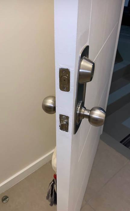 Puerta antes